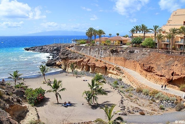 De rol van de vastgoedmakelaar bij jouw aankoop te Tenerife in een notendop