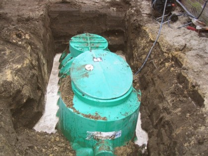 Wateropslagtank plaatsen