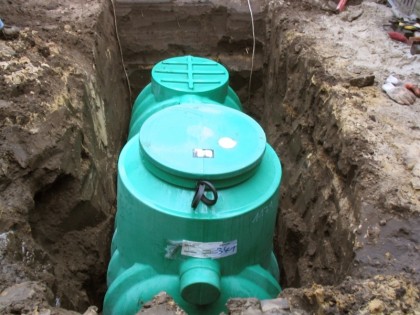 Wateropslagtank plaatsen