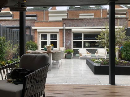 Moderne tuin renovatie Almere Buitenleven (3)