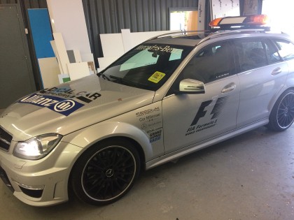 mees_reclame_veenendaal_auto_belettering_bedrukking_grijs