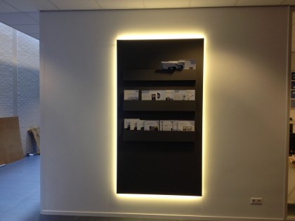 mees_reclame_veenendaal_flyer_schap_verlichting