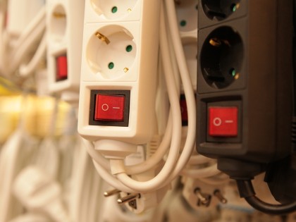 Elektra bij de Blaricumsche IJzerhandel, Van den Bergh