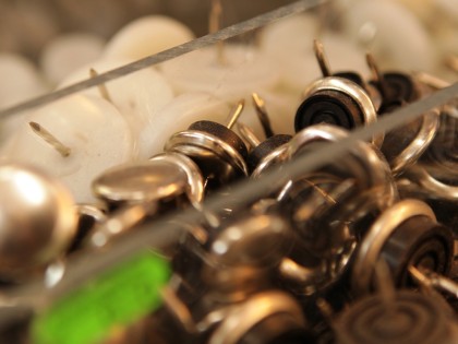 IJzerwaren bij de Blaricumsche IJzerhandel, Van den Bergh