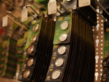 Verlichting bij de Blaricumsche IJzerhandel, Van den Bergh