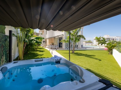 Impressie van de luxe villa in Playa Paraiso