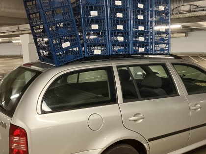 Carolien Adriaansche plastic kratten transport