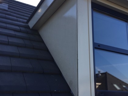 Zinken dakkapel in Huizen