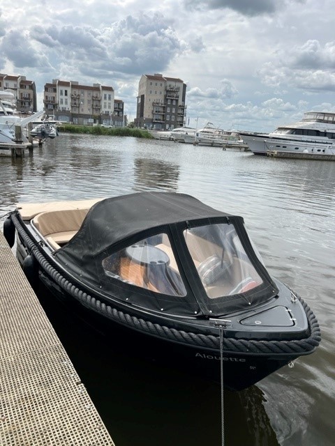 Mythos 570 Tender
