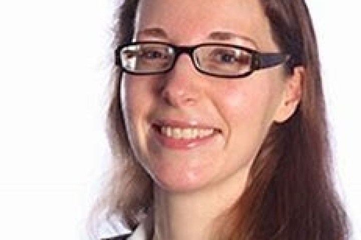 dr. Henriette van der Blom