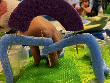 De Afvaljuf - Workshop Maquette van (plastic) afval