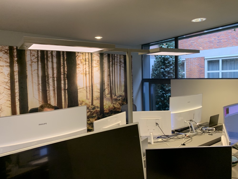 Verlichting kantoorpand te Laren