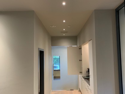 Verlichting kantoorpand te Laren
