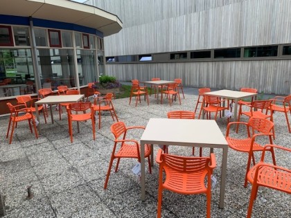 Terrasmeubilair Revalidatiecentrum/Zwembad Blaricum