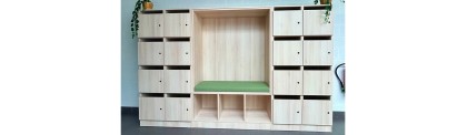 kastenwand met zitbank