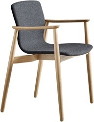 butterfly-mo5351-classic-armstoel-magnus-olesen-gestoffeerde-armstoel-frame-massief-hout-zitschaal-volledig-gestoffeerd