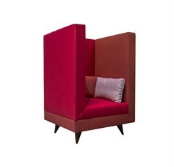 ll-4910-fauteuil-hoge-zijwangen-kees-marcelis-concentratie-fauteuil-volledig-gestoffeerd