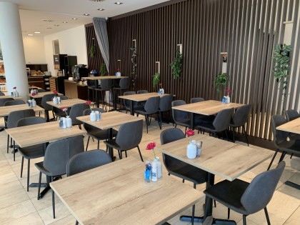 NH bar