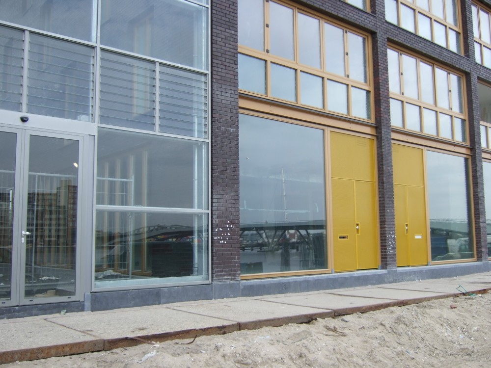 Verbouwing duurzame bedrijfsunit Veemkade te Amsterdam