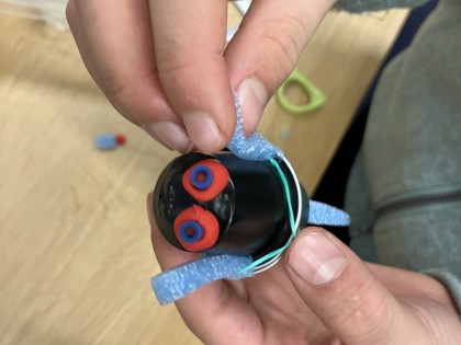 Superjuffie en De Afvaljuf in actie