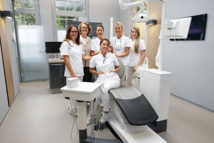 090924 TANDARTSCENTRUM LAREN 01