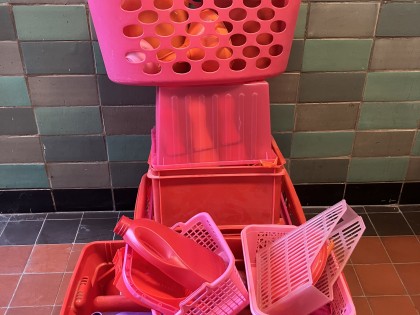 Carolien Adriaansche - Plastic waste from Return Club/Haagse Kringloop