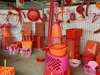 Carolien Adriaansche - Plastic afval voorraad
