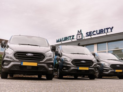 Onze bussen voor ons pand