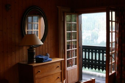 Slaapkamer links boven (2)