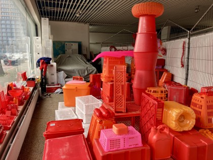 Carolien Adriaansche - Kunststof takes shape