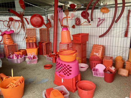 Carolien Adriaansche - Plastic afval voorraad