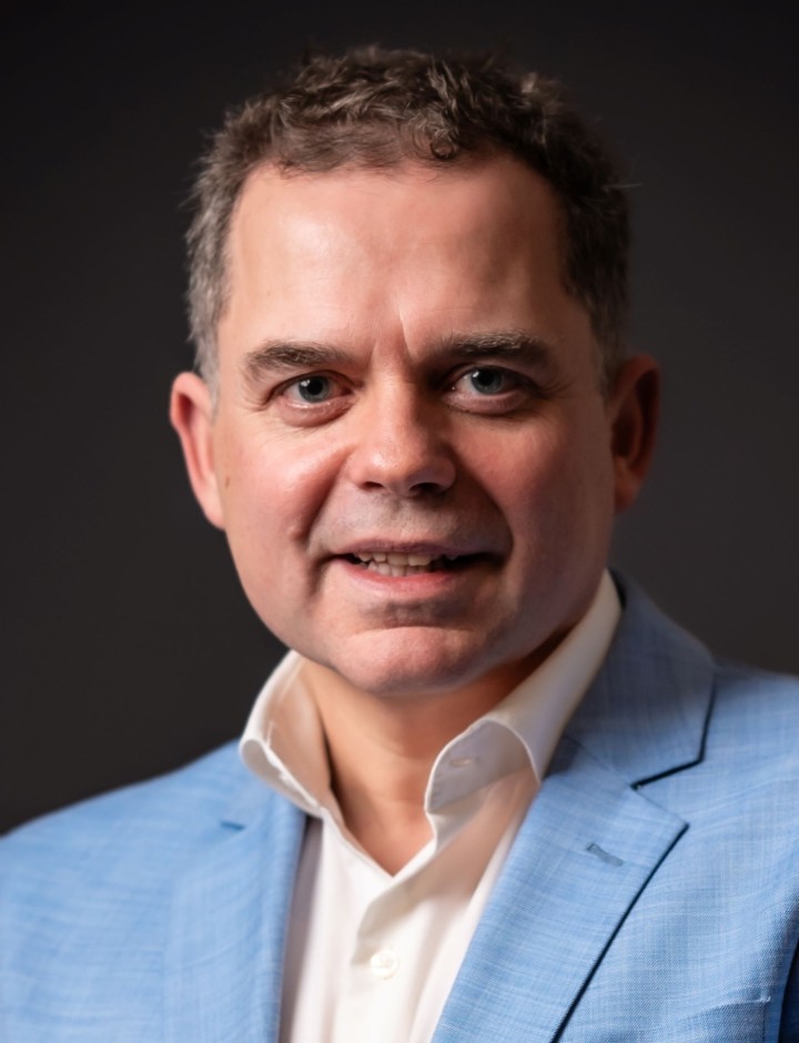 Prof. dr. Mario van der Stelt