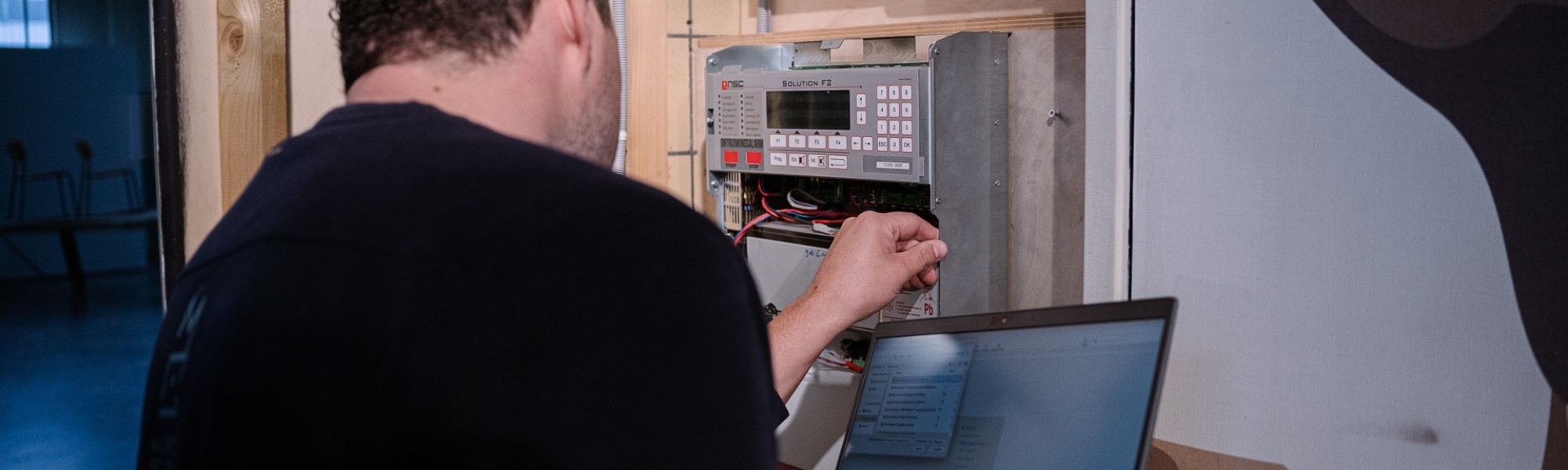 Branddetectie kan door rookmelders, hittemelders en gasmelders.