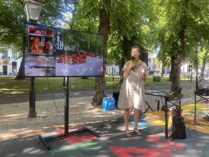 Carolien Adriaansche - PresentatieKunststof 734, 9 juli Lange Voorhout Den Haag