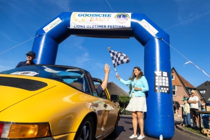 2c7694f7-9c24-4e7c-8fed-28084277e9a4