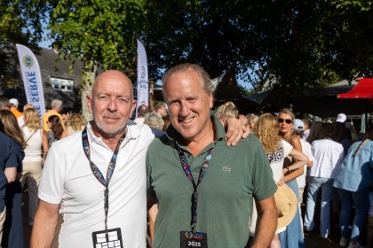 b517cb97-8b81-4260-aa95-01d6ea6725c3