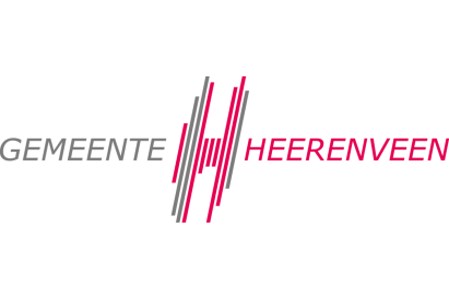 Logo_gemeente_Heerenveen-zwarte-achtergrond-1200x392
