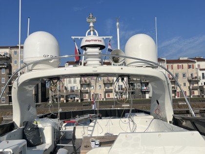 Maiora 80ft. Fly Berofe