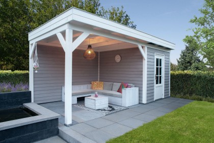 Witte overkapping met schuur Almere Buitenleven