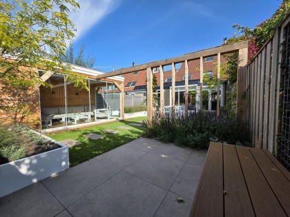 WhatsApp Image 2025-10-12 at 13.03.05 (1)