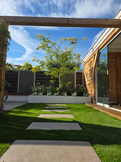 WhatsApp Image 2025-10-12 at 13.03.08