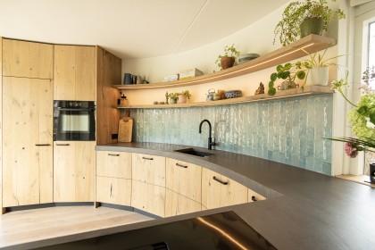 Ronde keuken hoten 1