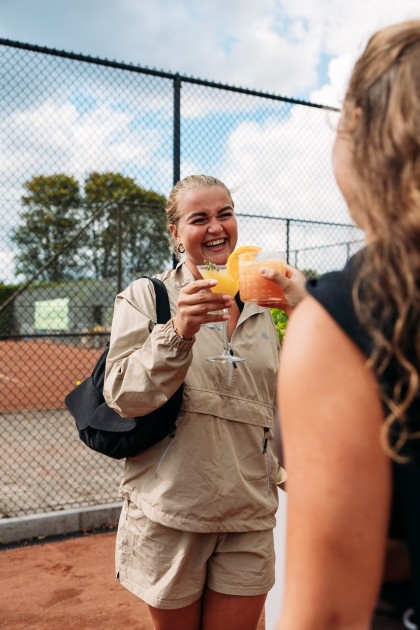 2025_HylineClub_Waterdrop_11