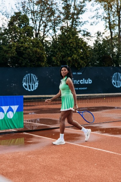 2025_HylineClub_Waterdrop_25