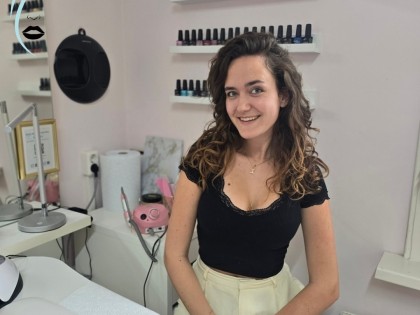 de-nagelkunstenaar-huizen