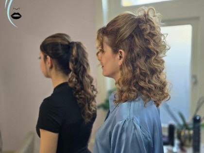 updo-bruiloft-in-huizen
