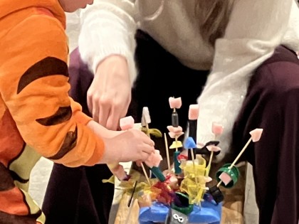 De Afvaljuf - workshop  met plastic afval