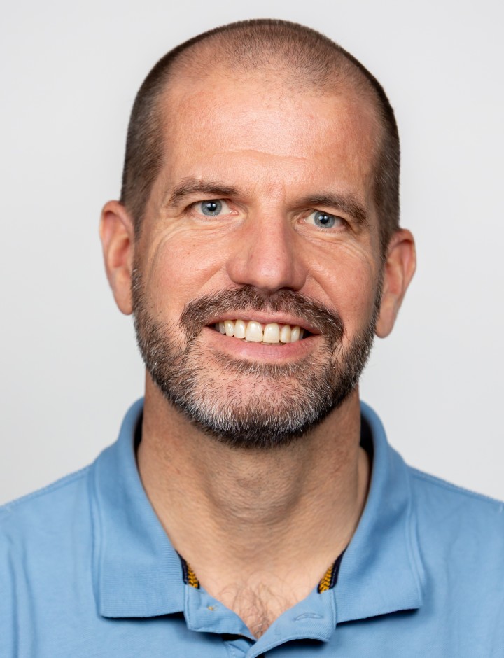 Dr. Martijn Verdoes