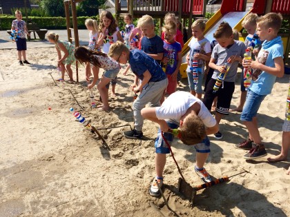 De Afvaljuf - RecycleRaketten