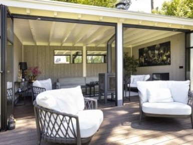 overkapping-met-schuif-harmonica-deuren-10500